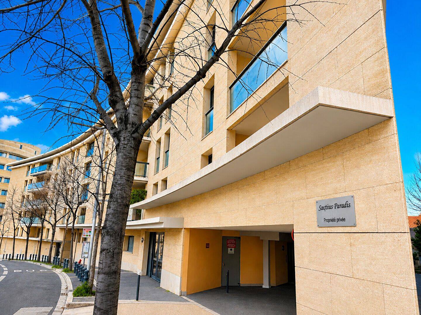Appartement 2 pièces 48 m² · à Aix-en-Provence · 48,4 m² · 1 000 €