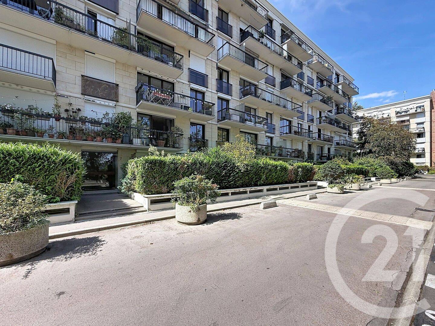 Appartement 2 pièces 49 m² · à Deuil-la-Barre · 49 m² · 1 200 €/mois