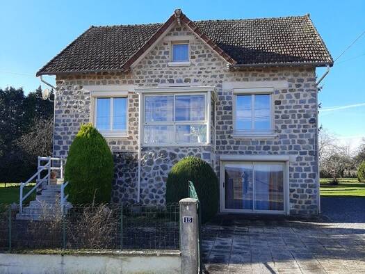 Maison à vendre 196 560 € 10 pièces 3 chambres 121 m² 5 051 m² de terrain Vicq-sur-Breuilh 87260