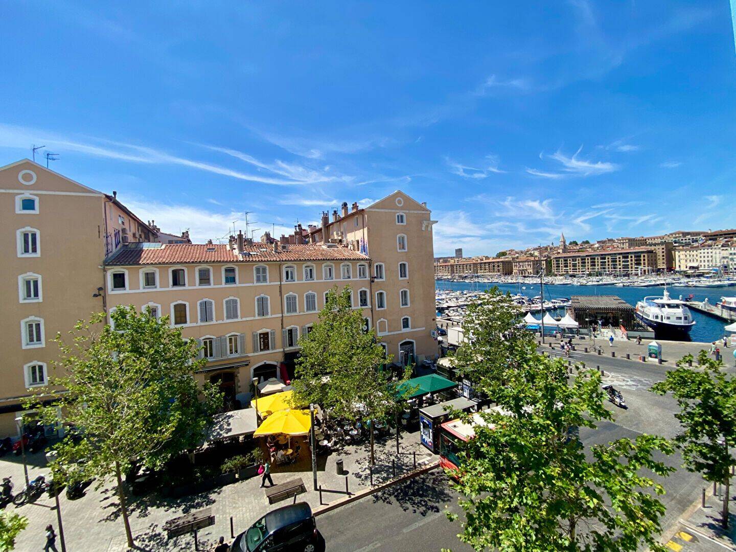 Appartement 3 pièces 101 m² · à Marseille 1er Arrondissement · 101 m² · 1 490 €