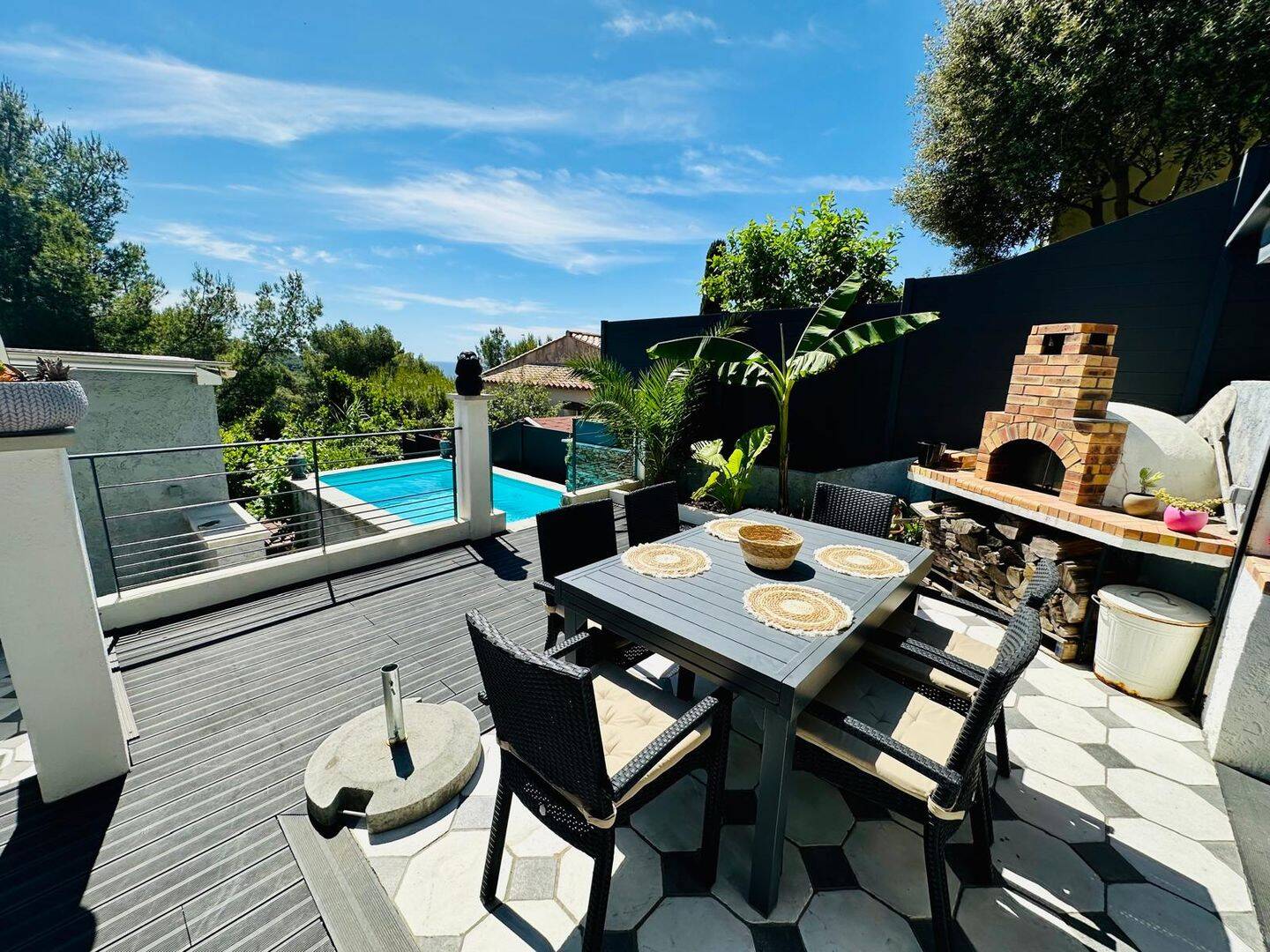 Maison 8 pièces 182 m² · à Saint-Mandrier-sur-Mer · 182 m² · 998 000 €