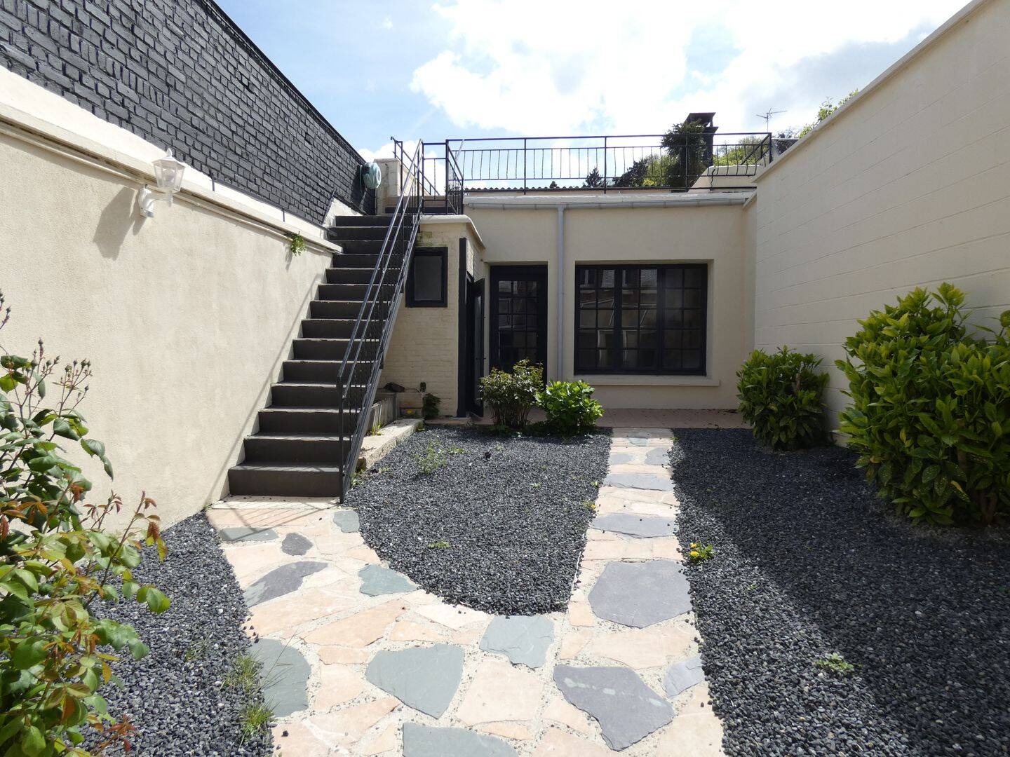 Maison 7 pièces 180 m² · à Laon · 180 m² · 213 900 €