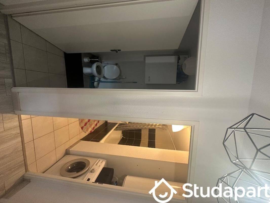 1 pièce 9 m² · à Lormont · 9 m² · 550 €