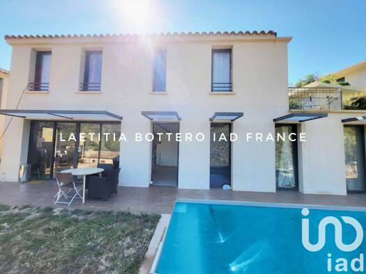 Maison à vendre 690 000 € 5 pièces 4 chambres 122 m² 400 m² de terrain Nord Est Ollioules 83190