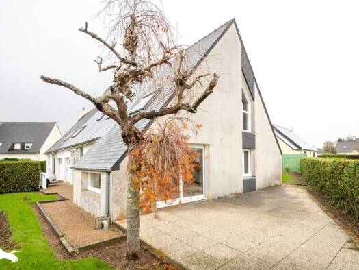 Maison à vendre 244 950 € 7 pièces 4 chambres 126 m² 409 m² de terrain Canick-La Vache Blanche-Le Drennec Landivisiau 29400