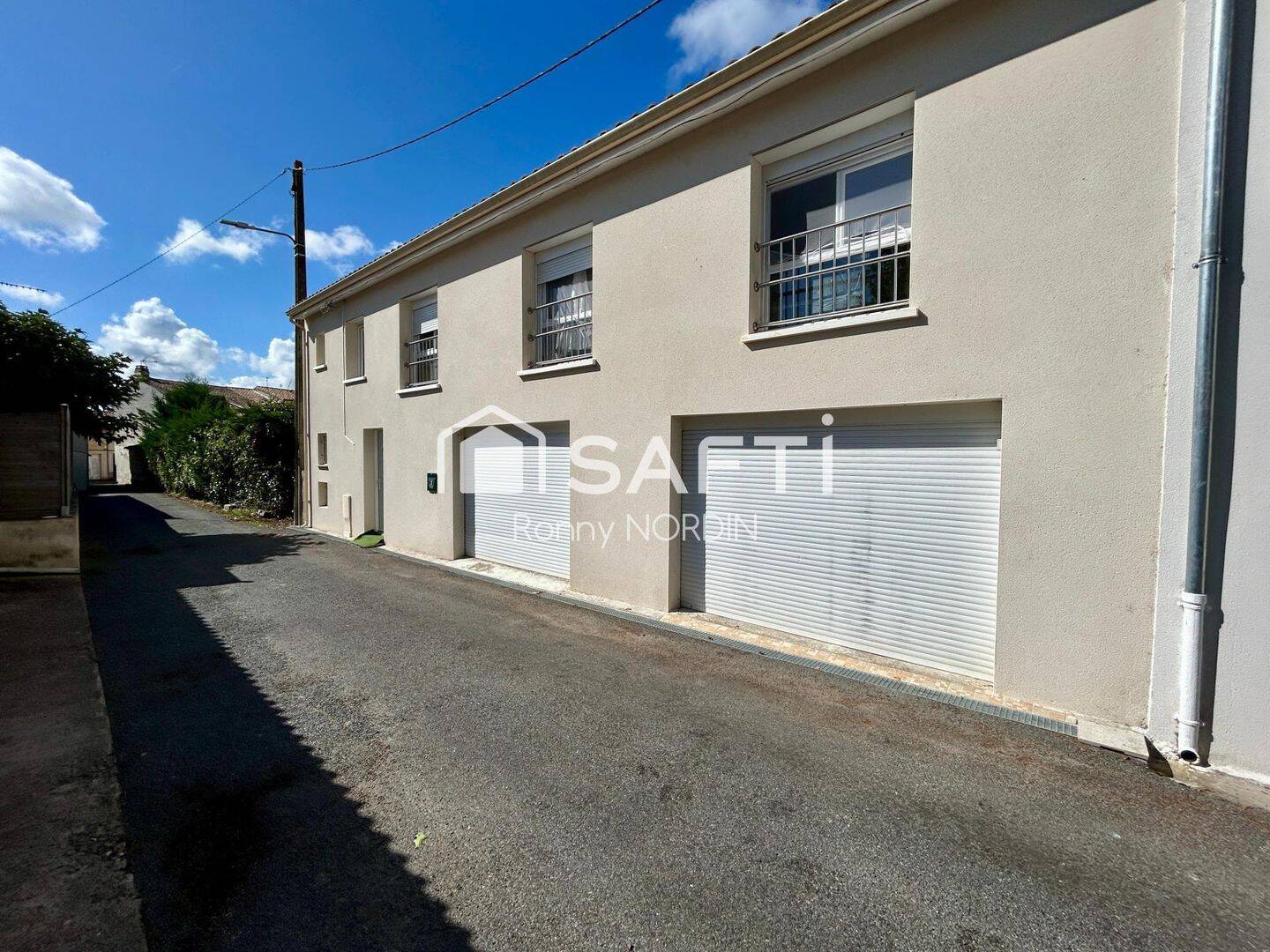 Maison 6 pièces 165 m² · à Castillon-la-Bataille · 165 m² · 197 000 €