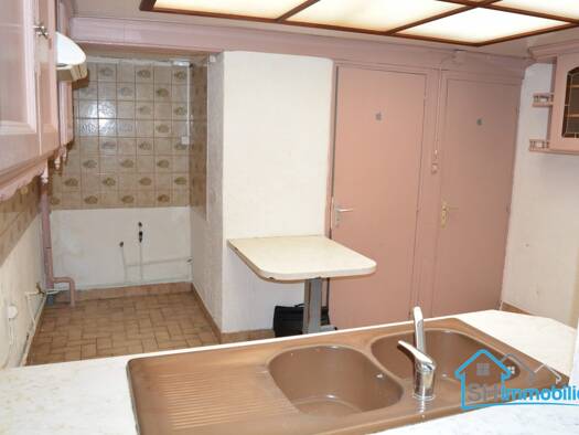 Maison à vendre 72 000 € 6 pièces 4 chambres 80 m² Wattrelos 59150