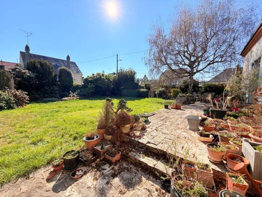 Maison de ville à vendre 291 200 € 7 pièces 5 chambres 166 m² 787 m² de terrain Clos de la Grande Salle Fleury-les-Aubrais 45400