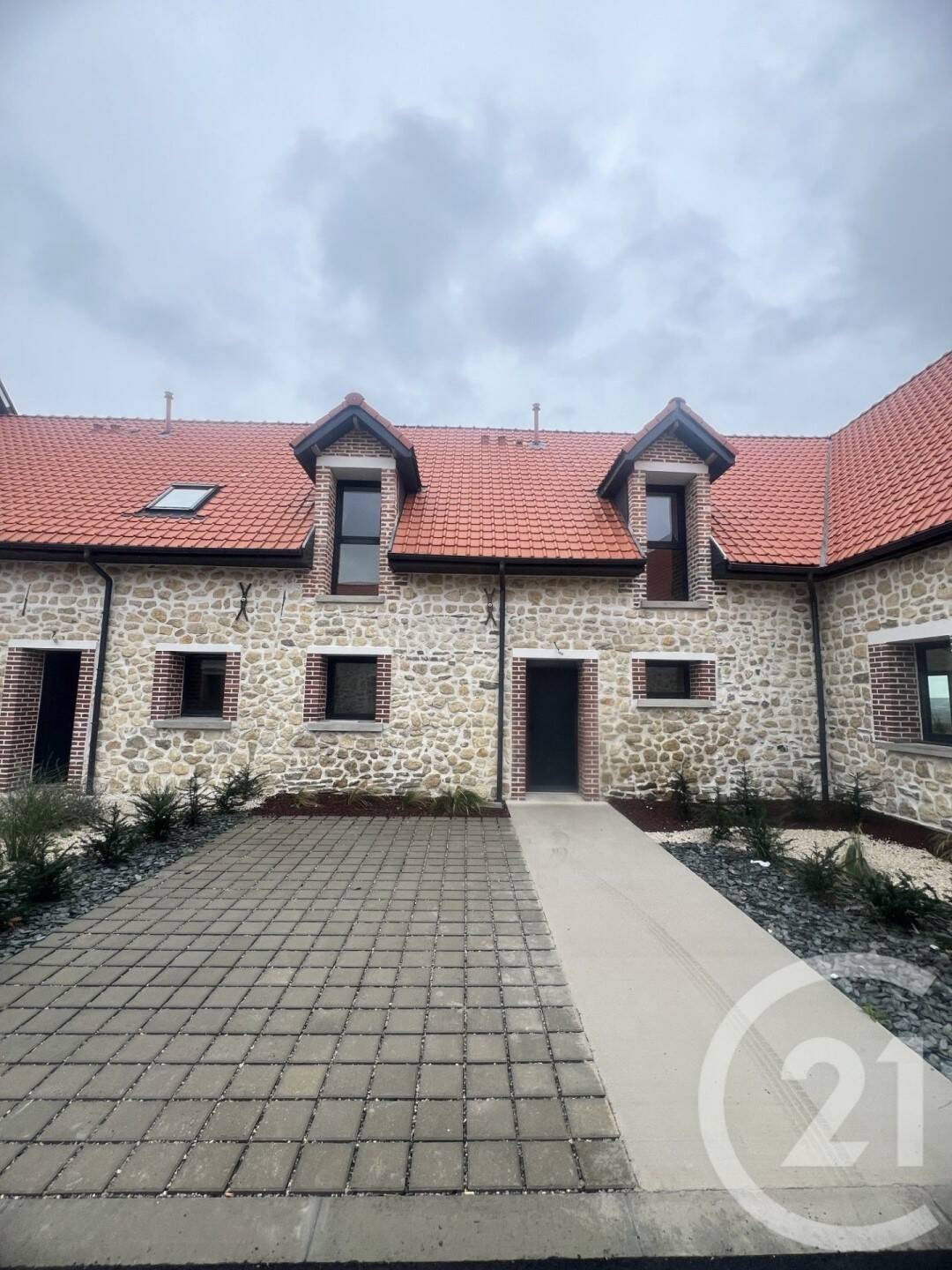 Maison 5 pièces 115 m² · à Hesdin-l'Abbé · 115,1 m² · 297 000 €