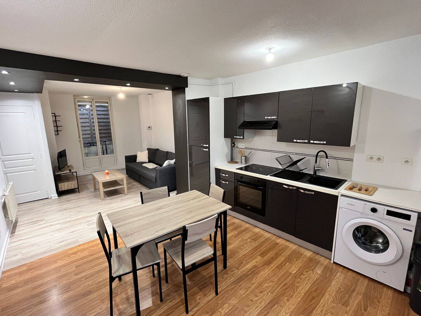 Appartement 2 pièces 42 m² · à Bourgoin-Jallieu · 42 m² · 780 €/mois