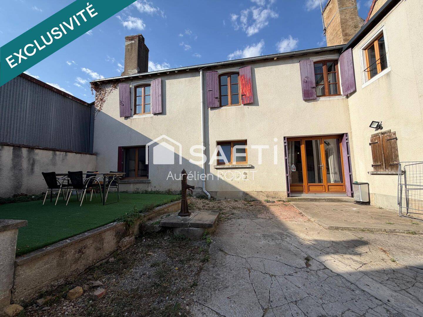 Maison 5 pièces 110 m² · à Vatan · 110 m² · 95 000 €