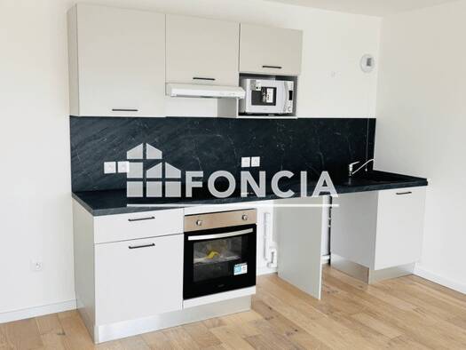 Appartement à louer 778 € 3 pièces 2 chambres 64,7 m² 4ème étage Nord Ouest Lens 62300