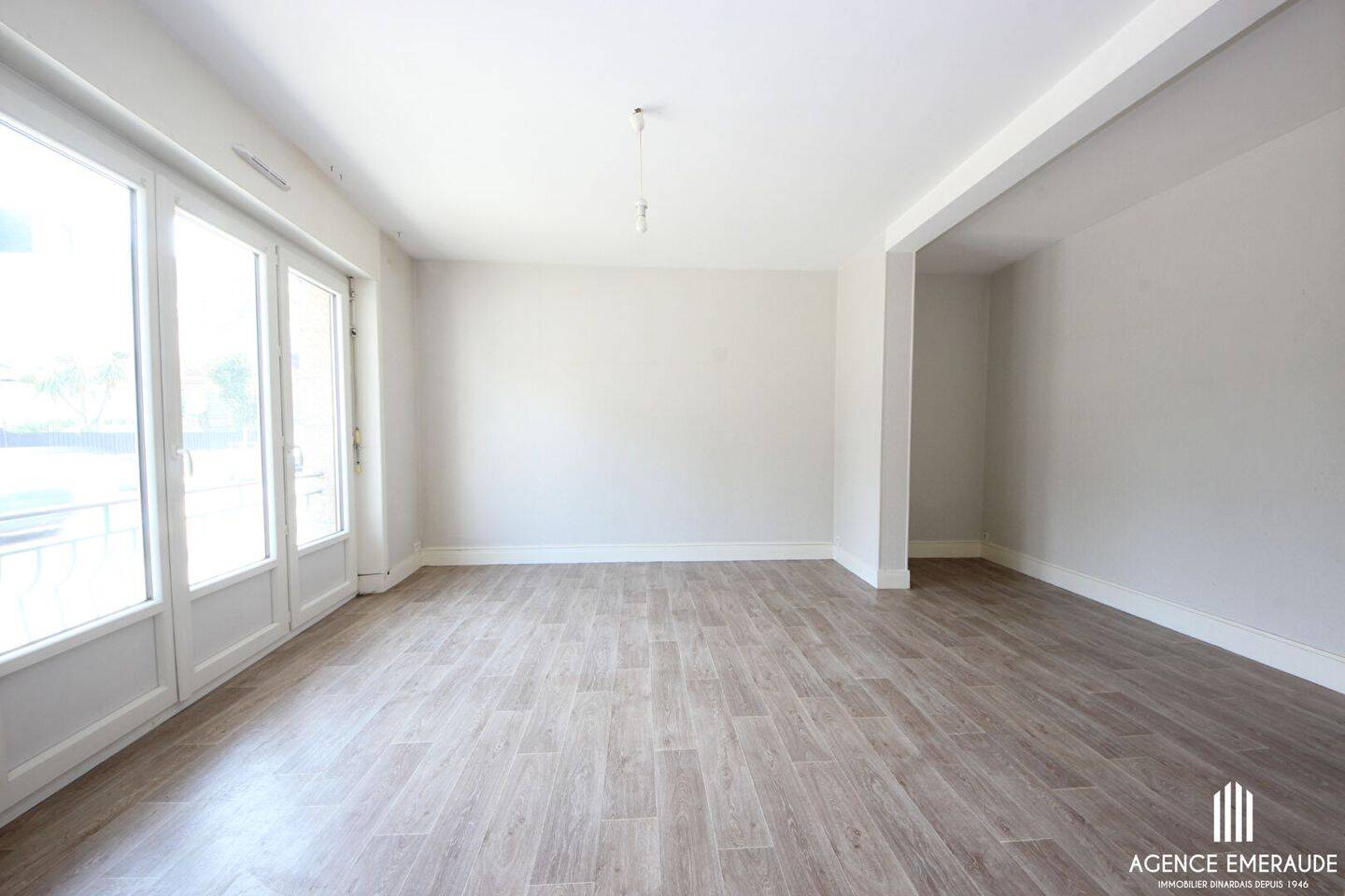 Appartement 3 pièces 73 m² · à Dinard · 72,7 m² · 850 €