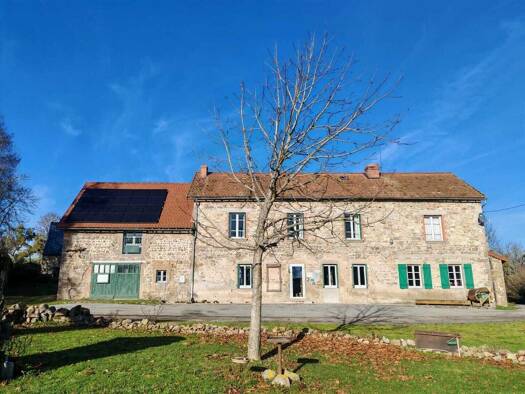 Maison à vendre 249 000 € 1 pièce 1 chambre Saint-Priest-des-Champs 63640