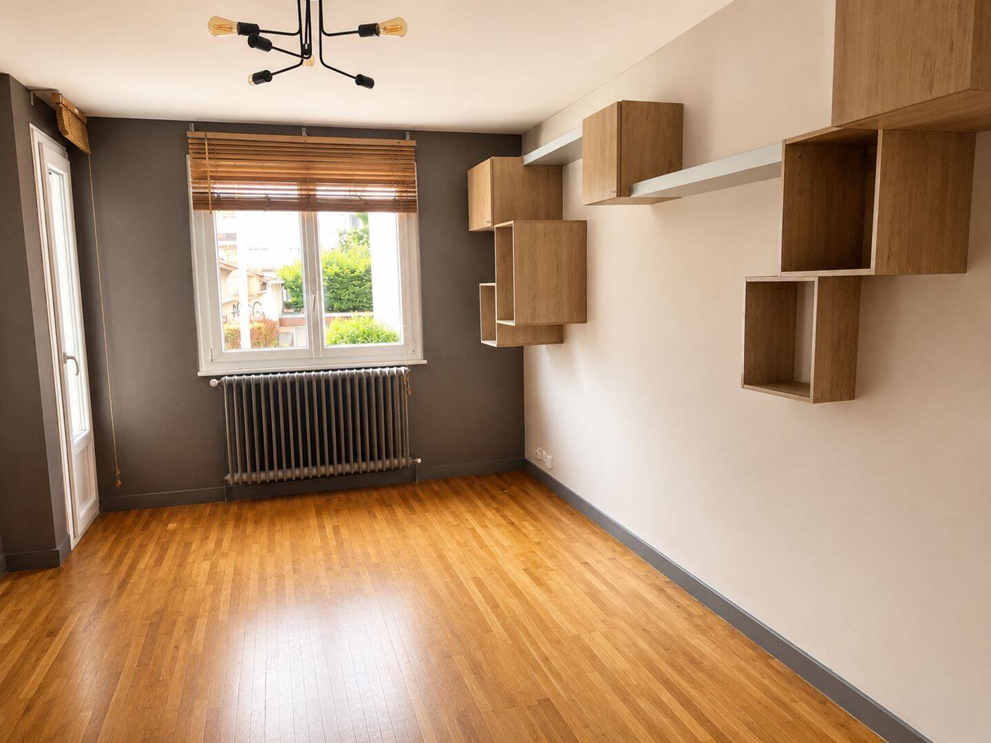 Appartement 3 pièces 61 m² · à Annecy · 60,8 m² · 1 228 €