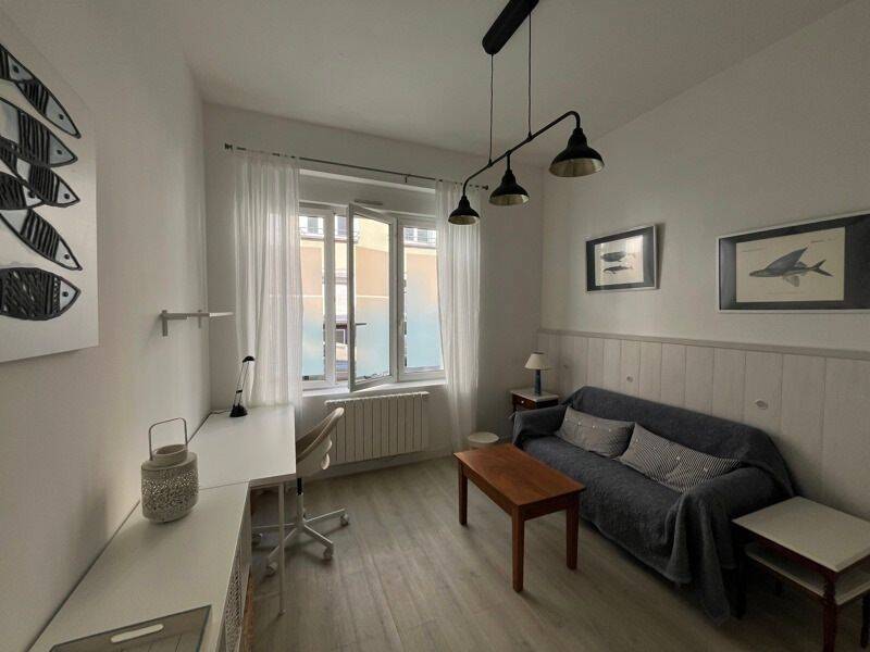 Appartement 1 pièce 25 m² · à Brest · 24,5 m² · 490 €