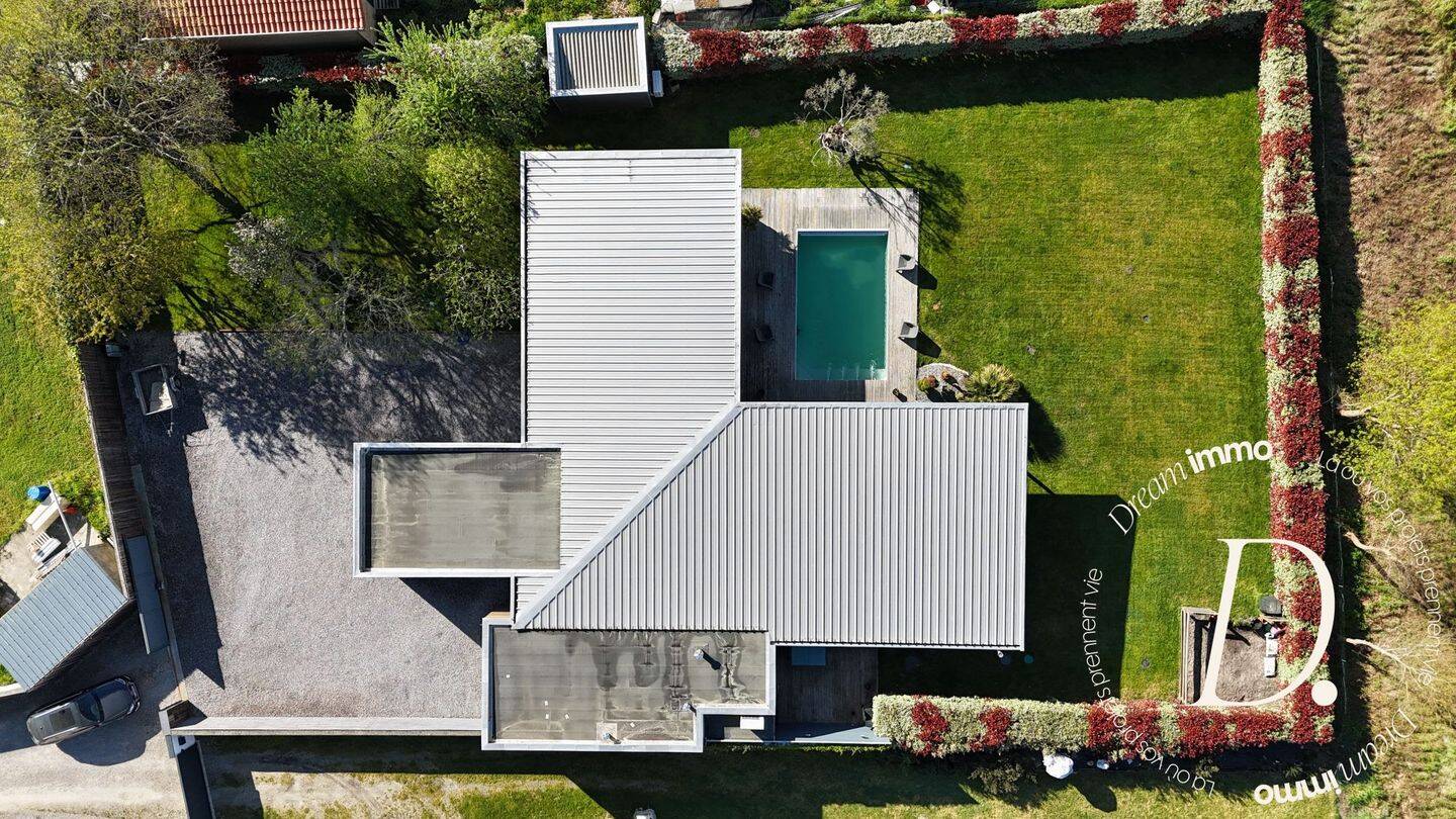 Maison 7 pièces 194 m² · à Taller · 194 m² · 565 000 €