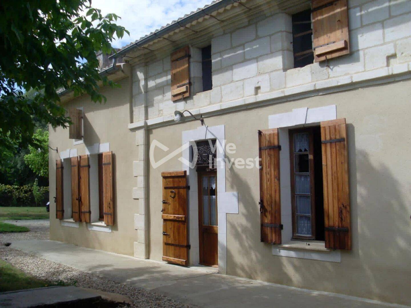 Maison 6 pièces 156 m² · à Bourg · 156 m² · 258 500 €