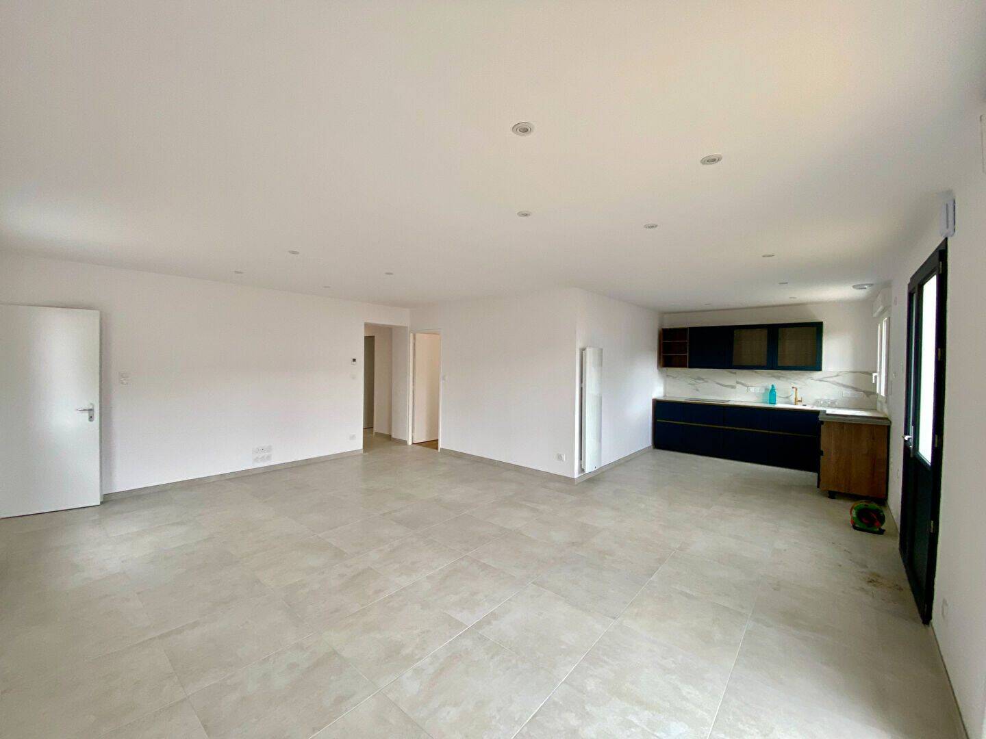 Maison 4 pièces 93 m² · à Le Fenouiller · 93 m² · 990 €/mois