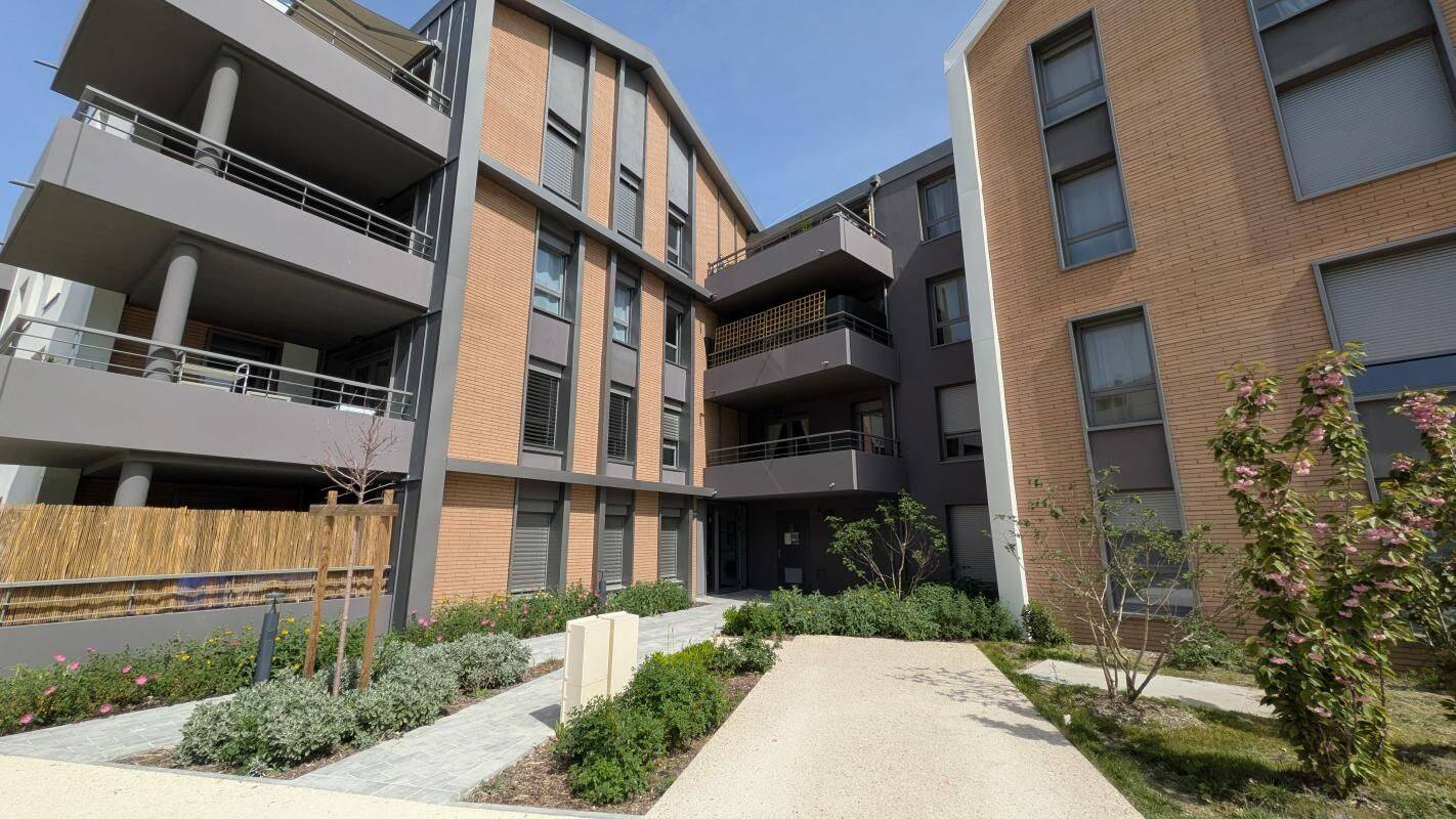 Appartement 2 pièces 67 m² · à Bruges · 67 m² · 1 008 €/mois