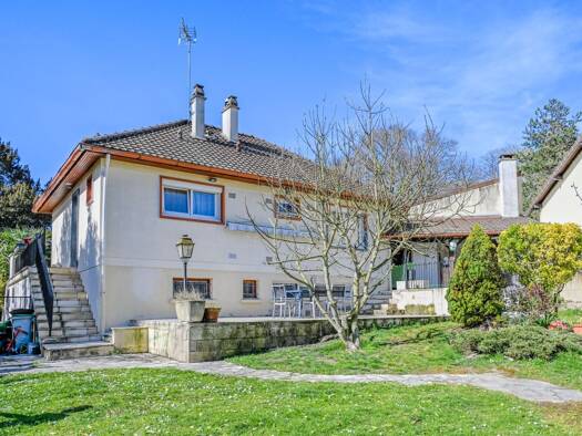 Maison de plain-pied à vendre 399 950 € 6 pièces 4 chambres 130 m² La Groue Osny 95520