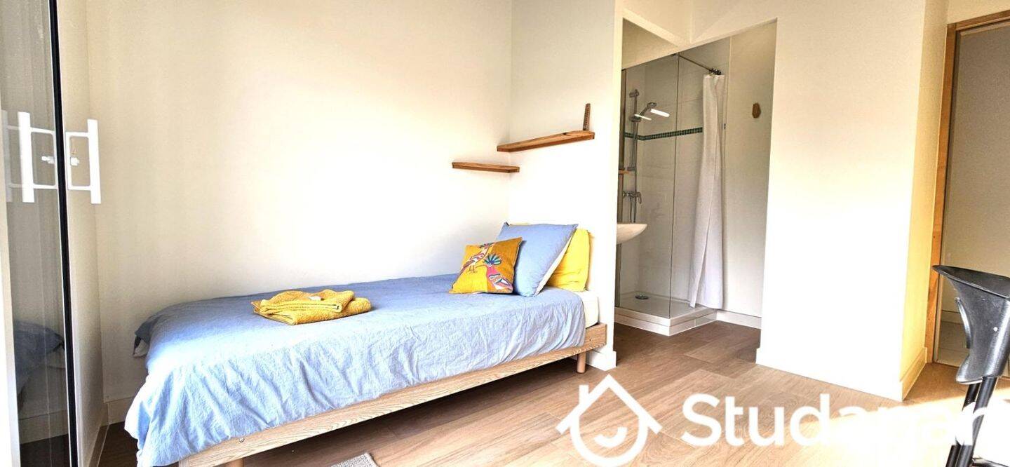 Appartement 1 pièce 13 m² · à Pessac · 13 m² · 670 €