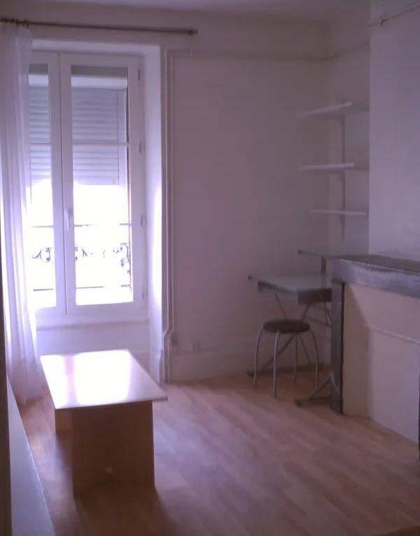 Appartement 1 pièce 23 m² · à Orléans · 23 m² · 500 €