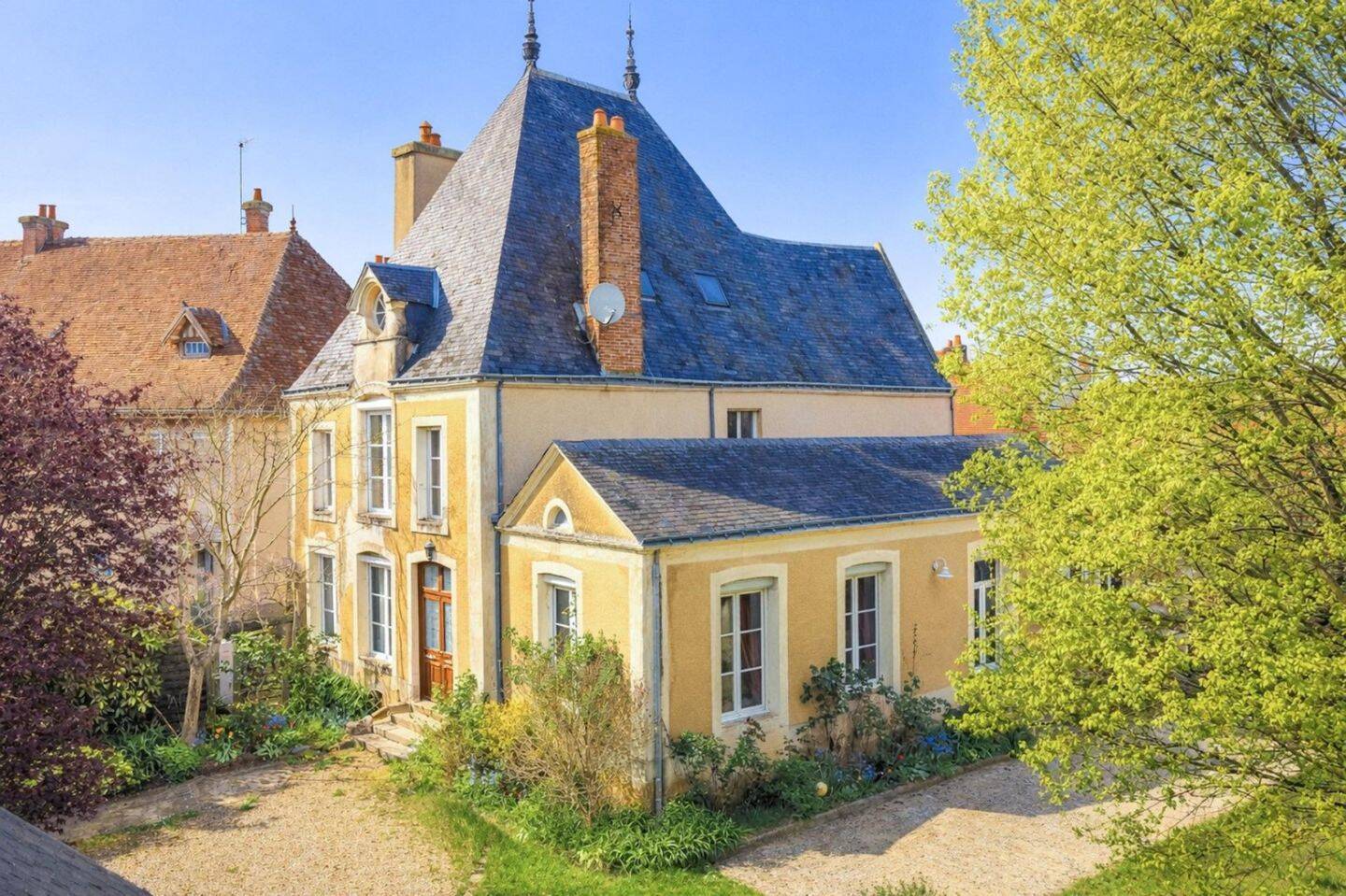 Maison 8 pièces 200 m² · à Le Mans · 200 m² · 269 800 €