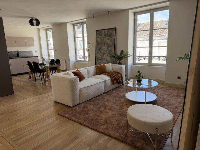 Appartement 5 pièces 135 m² · à Orléans · 135 m² · 485 000 €
