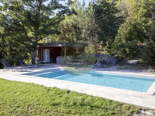 Maison à vendre 545 000 € 5 pièces 5 chambres 151 m² 1 051 m² de terrain La Bouilladisse 13720