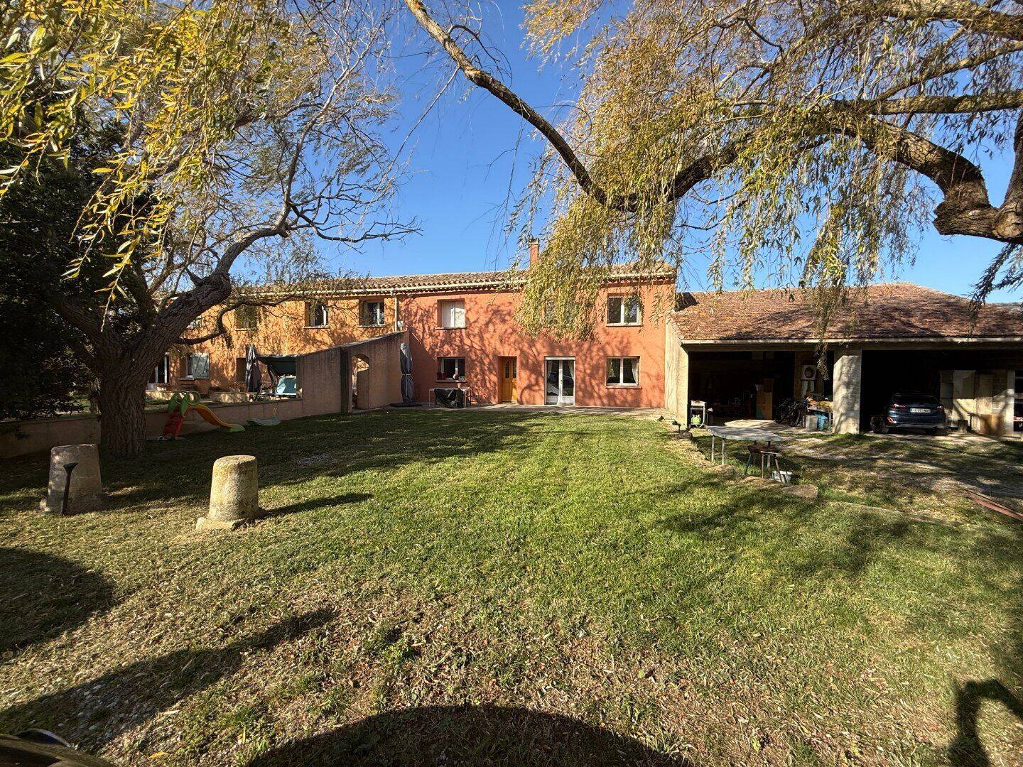 Maison 10 pièces 342 m² · à Orsans · 342 m² · 595 000 €