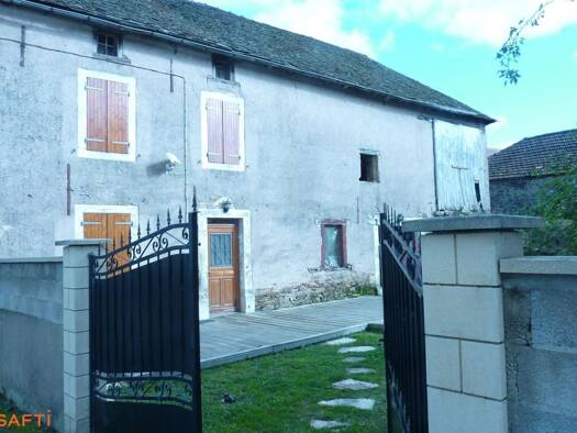 Maison à vendre 98 900 € 4 pièces 2 chambres 91 m² 472 m² de terrain Faussergues 81340