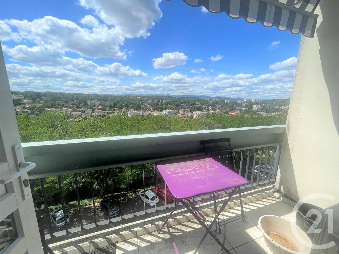 Appartement 3 pièces 77 m² · à Oullins-Pierre-Bénite · 77,1 m² · 950 €