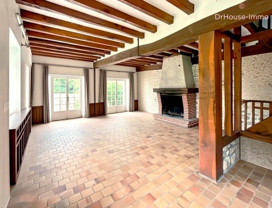 Maison 8 pièces 223 m² · à Saint-Cyr-en-Val · 223 m² · 279 000 €