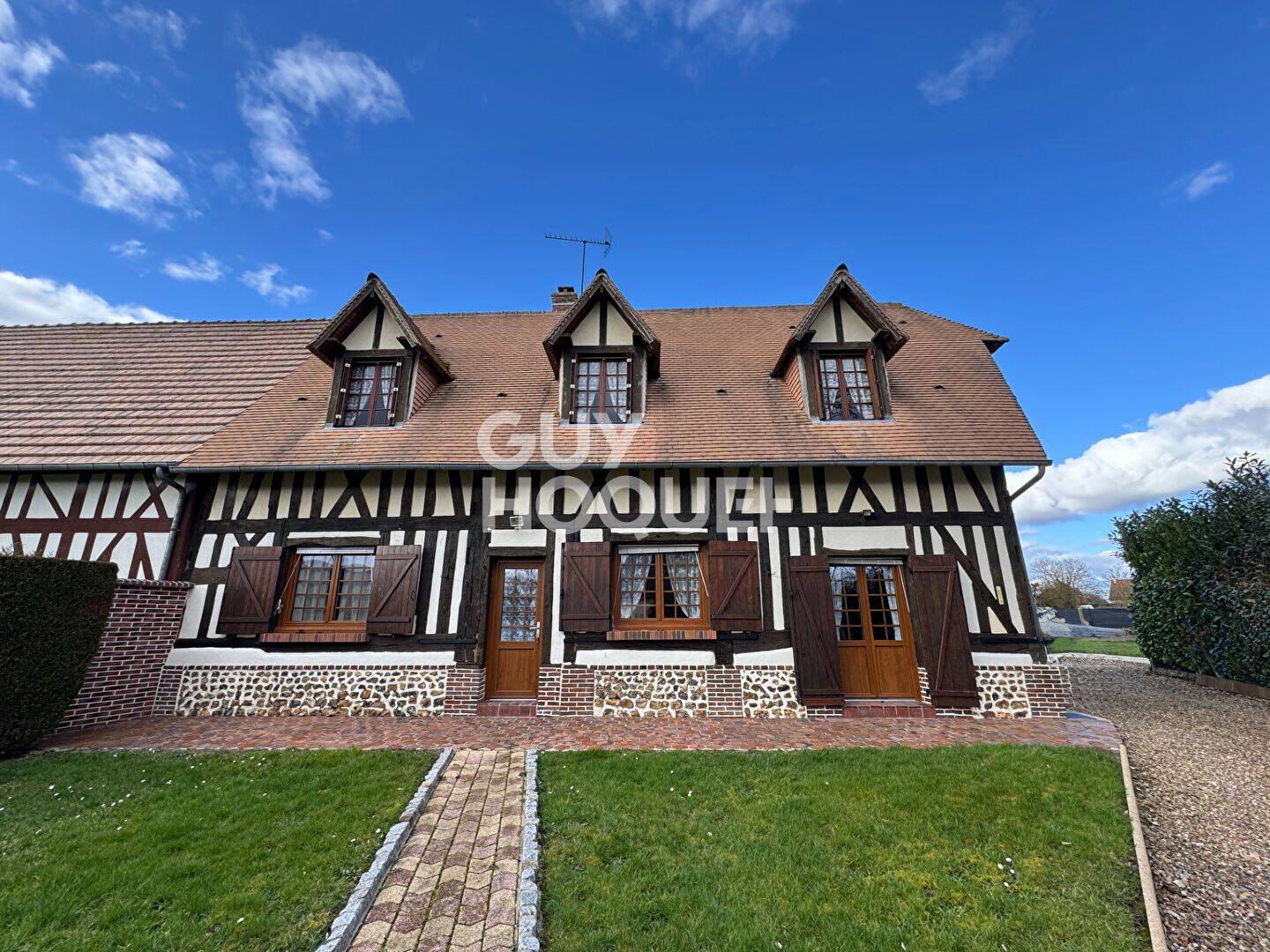 Maison 4 pièces 102 m² · à Breteuil · 102 m² · 146 000 €
