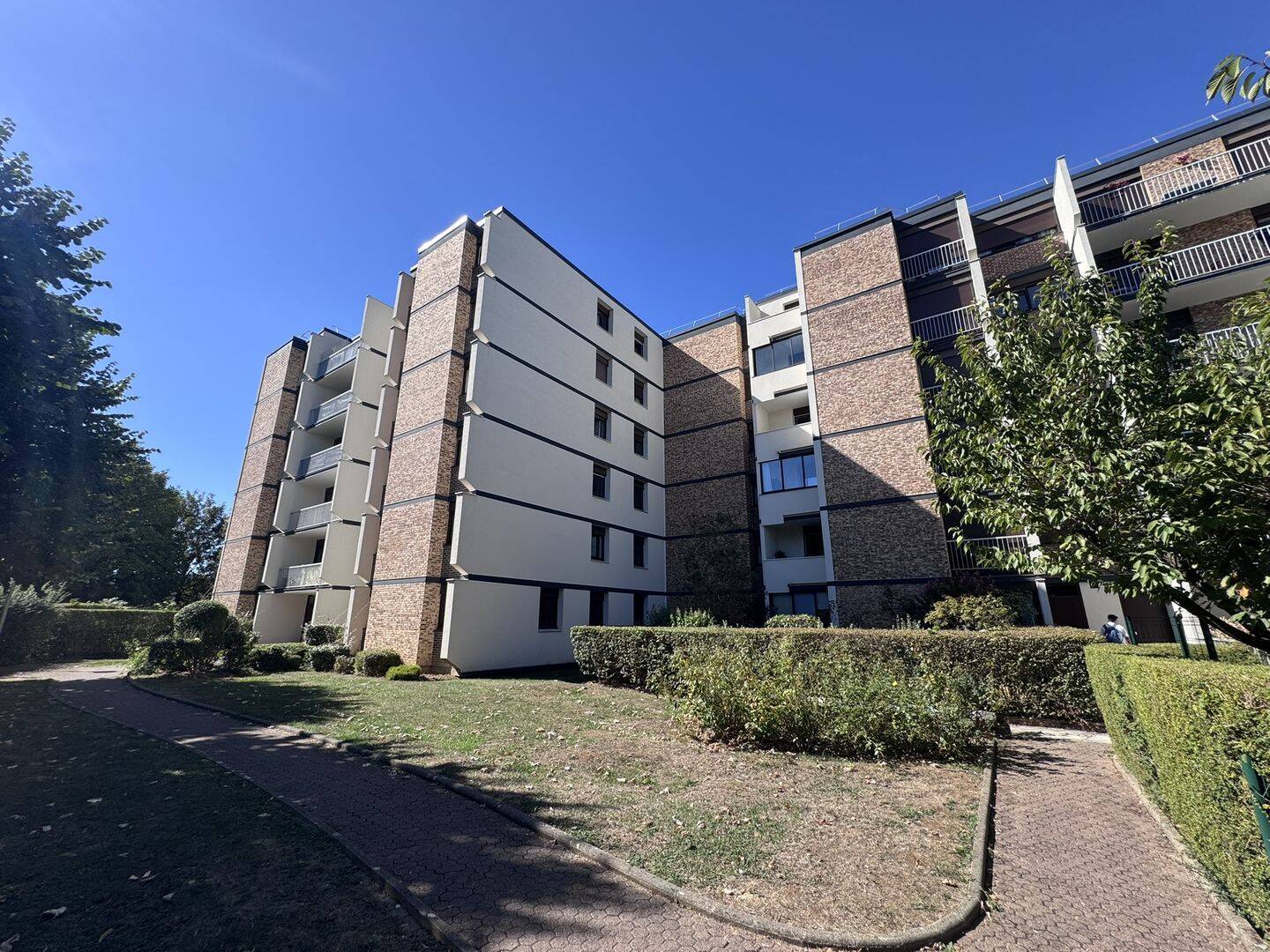 Appartement 3 pièces 75 m² · à Gonesse · 74,7 m² · 1 190 €/mois