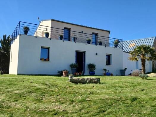 Maison à vendre 384 800 € 7 pièces 3 chambres 146 m² 1 227 m² de terrain Goulven 29890