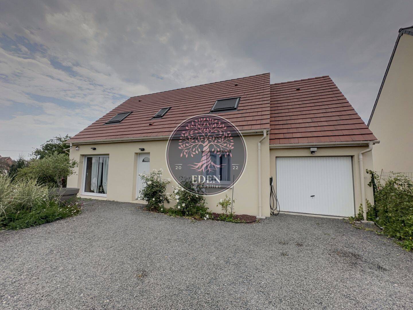 Maison 6 pièces 127 m² · à Tréon · 127 m² · 249 000 €