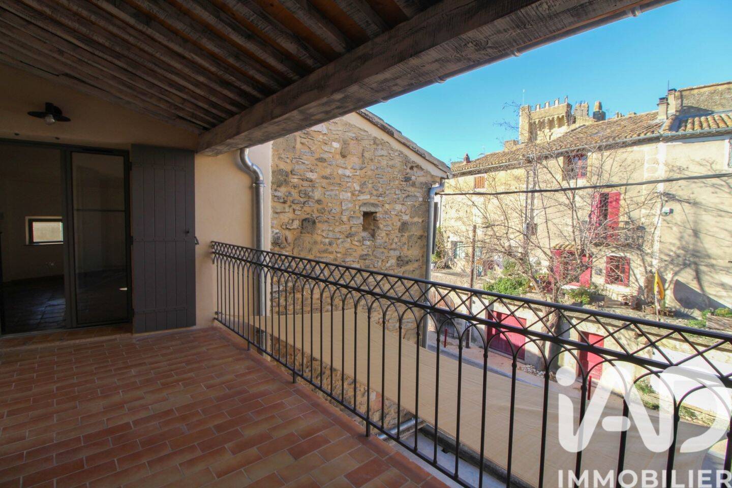 Appartement 3 pièces 70 m² · à Montaren-Et-Saint-Médiers · 70 m² · 963 €/mois