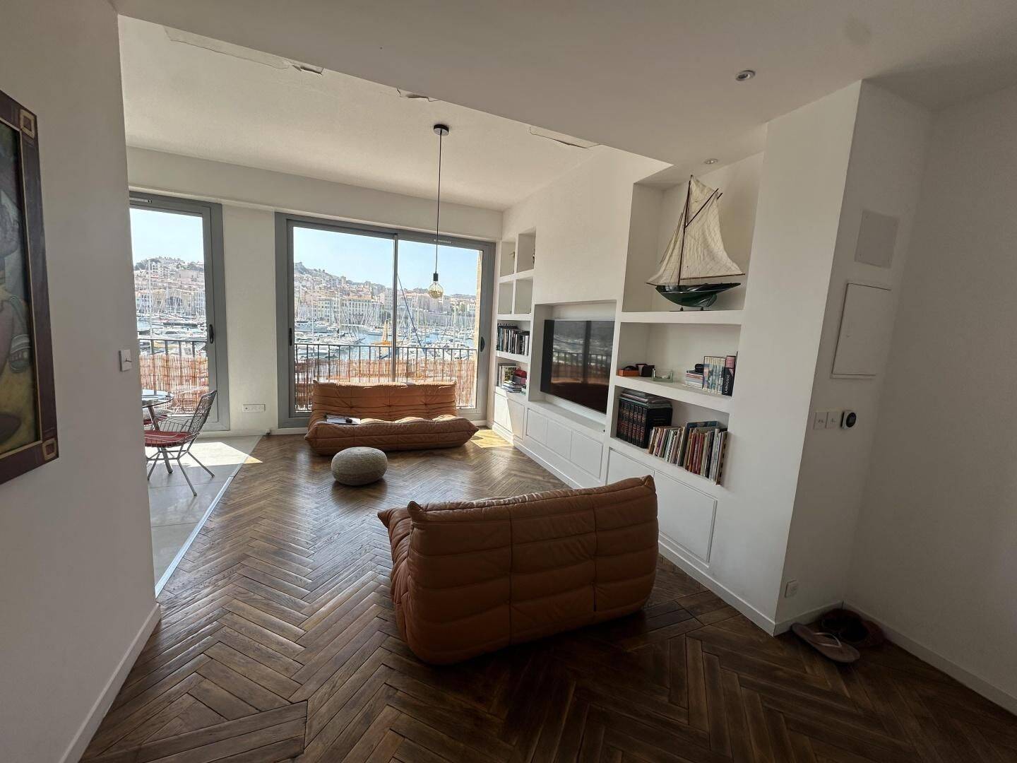 Appartement 3 pièces 64 m² · à Marseille 2ème Arrondissement · 64,2 m² · 1 950 €