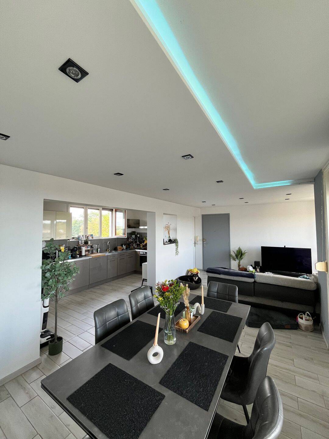 Appartement 3 pièces 77 m² · à Golbey · 77 m² · 118 000 €