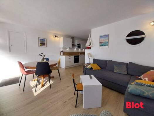 Appartement à vendre 252 000 € 3 pièces 2 chambres 48,7 m² RDC/1 Cancale 35260