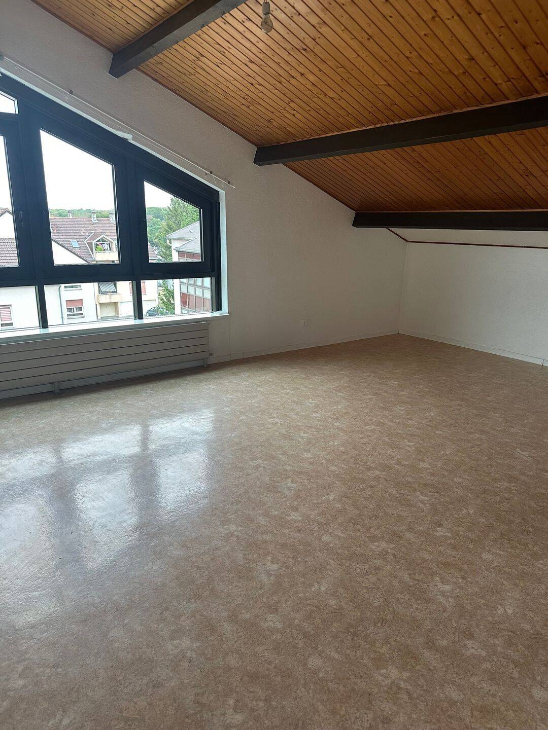 Appartement 5 pièces 100 m² · à Stiring-Wendel · 100 m² · 820 €/mois