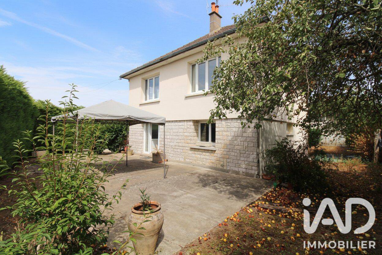 Maison 4 pièces 121 m² · à La Chapelle-Saint-Martin-en-Plaine · 121 m² · 175 000 €