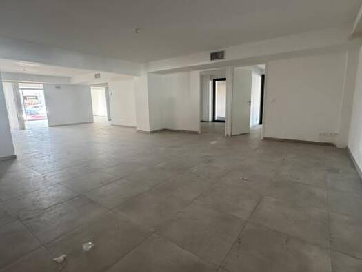 Espace bureau à vendre 308 750 € 152 m² de bureaux Perpignan 66100