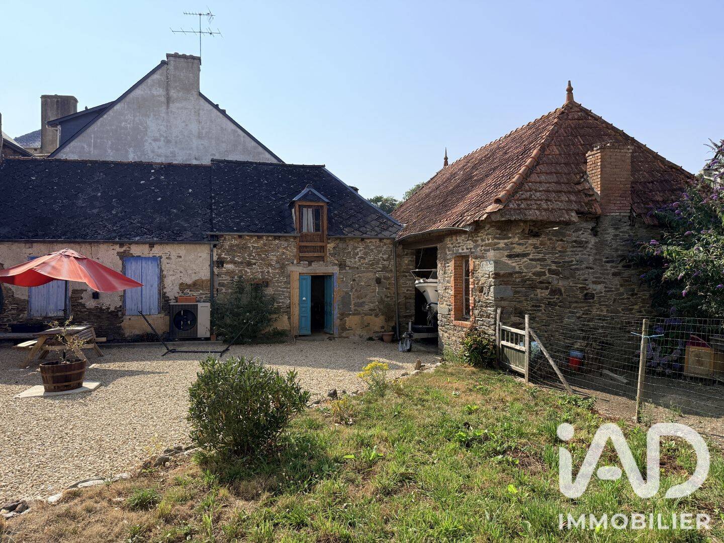 Maison 5 pièces 119 m² · à La Chèze · 119 m² · 169 000 €