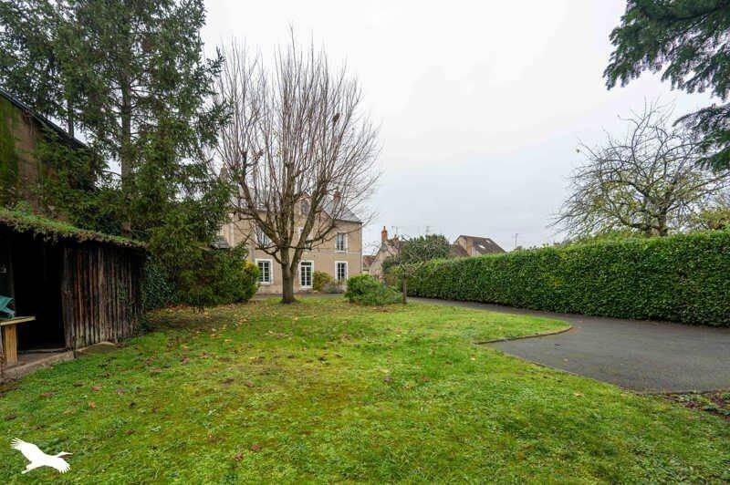 Maison 6 pièces 210 m² · à Mehun-sur-Yèvre · 210 m² · 264 000 €