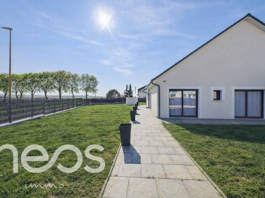 Maison de plain-pied à vendre 490 000 € 6 pièces 4 chambres 160 m² 904 m² de terrain Beire-le-Châtel 21310