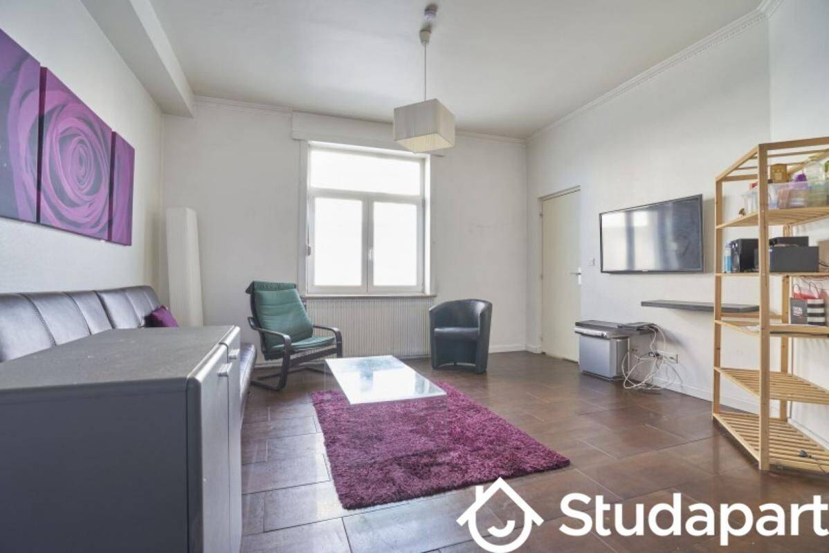 1 pièce 11 m² · à Faches-Thumesnil · 11 m² · 445 €
