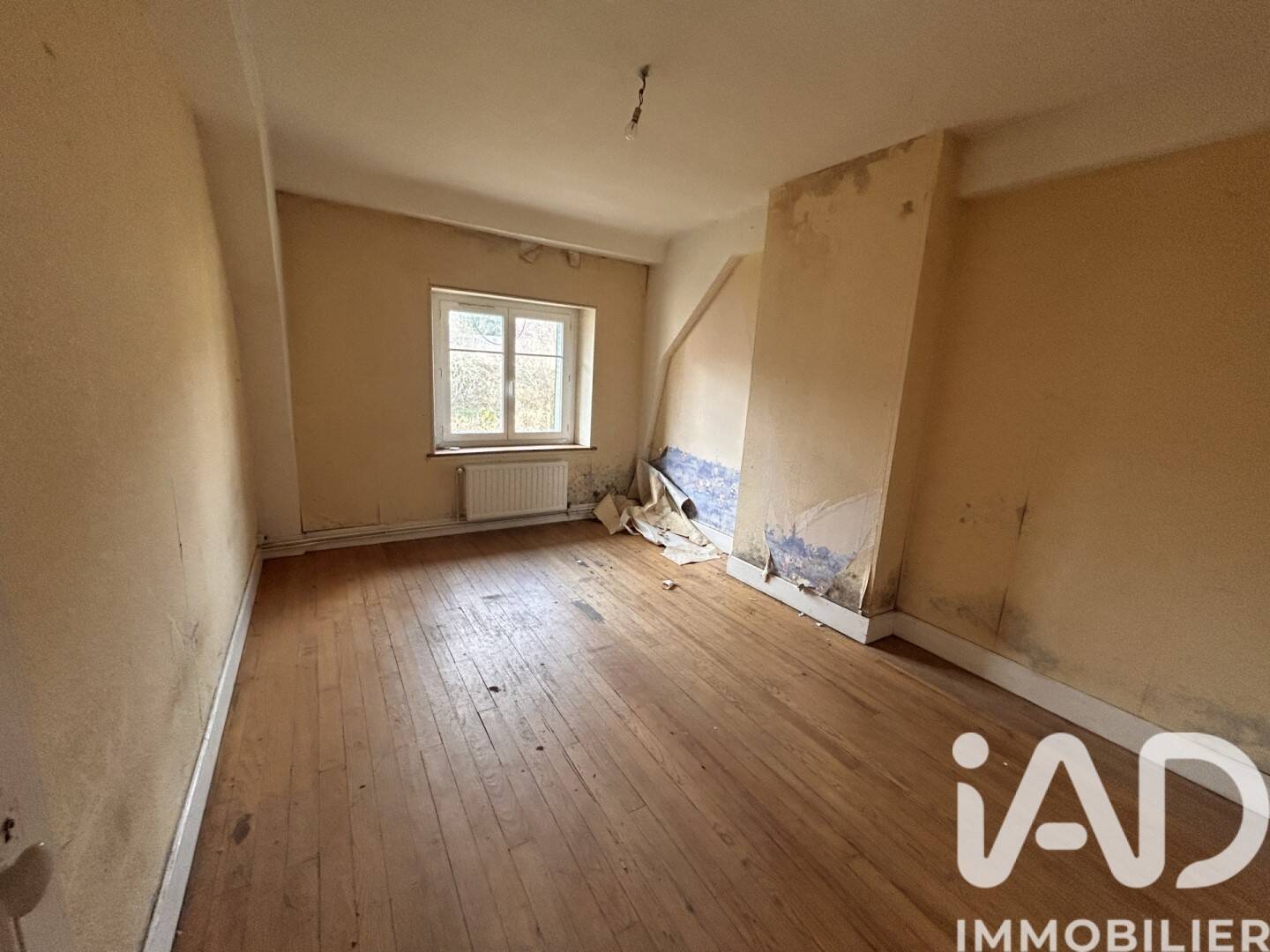 Maison 6 pièces 148 m² · à La Grande-Verrière · 148 m² · 40 000 €